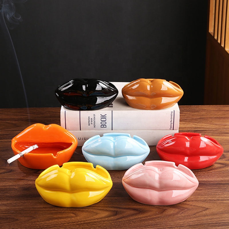 ceramic cigarette holder Ceramic Lip Shaped Ashtray
