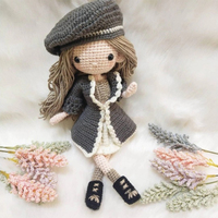 Boneka perempuan rajutan Gadis cokelat hitam Crochet kustom buatan tangan 2024 boneka anak perempuan rajutan untuk anak-anak terbuat dari poliester PP katun mengisi mewah