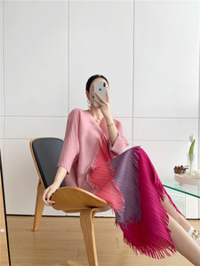 Eleganti <span class=keywords><strong>Abiti</strong></span> <span class=keywords><strong>da</strong></span> <span class=keywords><strong>Sera</strong></span> in Poliestere per Donne Africane Taglie Forti <span class=keywords><strong>Taglia</strong></span> Unica Lunghezza Lunga con Frange a Contrasto Colore Plissettato Stile Sexy - Product Image 1