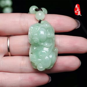 Бюрманский кулон ручной работы в этническом стиле из нефрита - Product Image 1