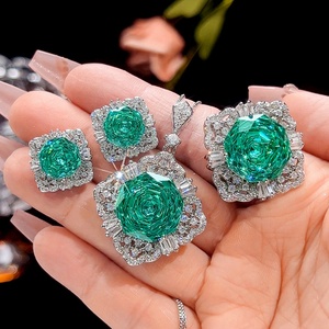 Factory Wholesale Eco-friendly Copper 16-10mm Green Cubic Zirconia Wedding Floral Design Pendant <b>Earrings</b> Ring <b>Sets</b> for Women - Product Image 3