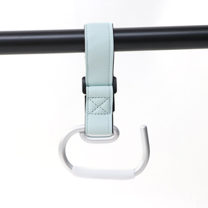 Crochet de poussette en alliage d'aluminium léger avec sangle en cuir réglable, crochet organisateur créatif pour usage quotidien - Product Image 1