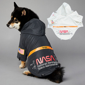 2025 diseñador de lujo reflectante impermeable poliéster ropa para mascotas <span class=keywords><strong>NASA</strong></span> perro ropa con capucha chaleco impermeable chaqueta Venta caliente - Product Image 1