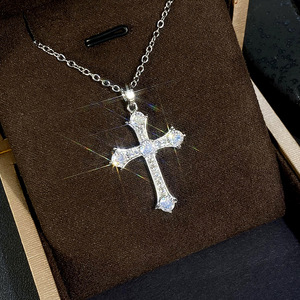 Collana con Ciondolo Punk Vintage Unisex, Gioiello alla Moda con Catena per Clavicola - Product Image 5