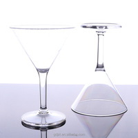 Verres à Martini en Acrylique Transparent Réutilisables Incassables en Plastique – Lot pour Bar, Restaurant, Hôtel, Mariage, Traiteur