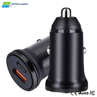 Chargeur de voiture universel à double port PD 3.0 20W avec coque métallique Type-C pour téléphones mobiles