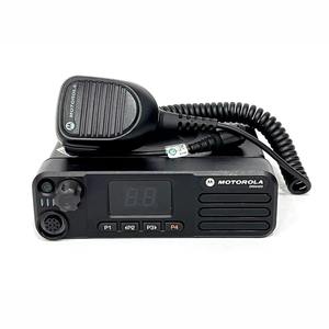 Émetteur-récepteur mobile longue portée professionnel Motorola DMR DM4400 XIR M8620, station de base pour une communication <span class=keywords><strong>radio</strong></span> bidirectionnelle fiable - Product Image 1