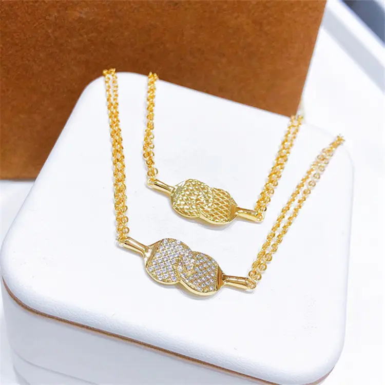 New table tennis racket stainless steel necklace for women18K gold-plated Pendant Necklace chain light luxury clavicle chain