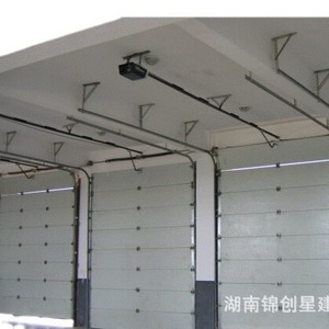 Porte de stockage enroulable en alliage d'aluminium, porte industrielle anti-effraction à ouverture frontale - Product Image 1