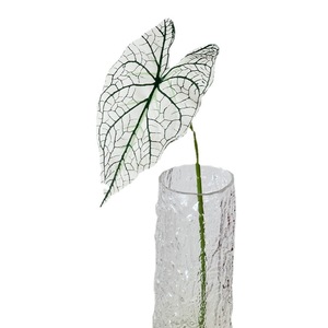Bán Buôn Monstera Lá Nhân Tạo Màu Xanh Lá Cây Cọ Lụa Cho Đám Cưới Tường & Nhà Hoa Nhân Tạo Alocasia Lá - Product Image 3