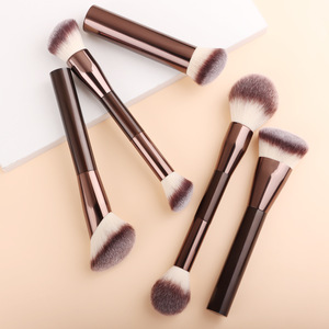 Juego de 5 Brochas de Maquillaje de Pelo Sintético Denso con Ferrula de Aluminio para Rostro, Ojos, Polvo, Base y Sombra de Ojos, Brochas Cosméticas con Logotipo Personalizado - Product Image 5