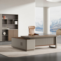 Scrivania Direzionale Moderna in Legno, Scrivania a L di Lusso per Ufficio, Tavolo da Lavoro Direzionale, Mobili per Ufficio