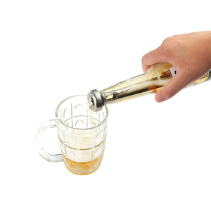 Accessoires de <span class=keywords><strong>bar</strong></span> best-sellers : Glaçons réutilisables en acier inoxydable écologiques pour refroidir les bouteilles de bière et le <span class=keywords><strong>whisky</strong></span> - Product Image 4