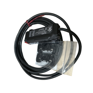 KEYENCE FS-MC8N แอมพลิฟายเออร์ขนาดกะทัดรัดพิเศษ โฟโตอิเล็กทริคเซนเซอร์แบบแยกส่วน ชุดควบคุมเอาต์พุตอเนกประสงค์ NPN - Product Image 2