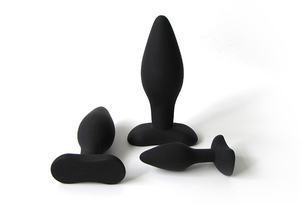 Giocattoli Sessuali Plug Anali in Silicone Nero Dilatatori Anali per Giochi SM Maschili Huawen HW-WM190344 - Product Image 3