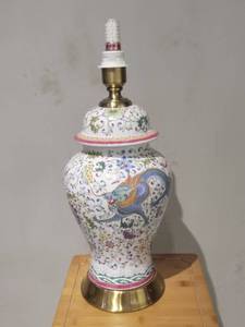Large cream color ceramic ginger jar body <strong>lamp</strong> <strong>UK</strong> market like <strong>table</strong> <strong>lamp</strong> with pleated <strong>shade</strong> - Product Image 2