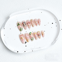 24 faux ongles à presser, forme amande, motif Noël (hollw, rennes, flocons de neige), ornement doré et lettrage, vente en gros