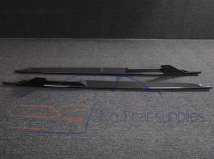 Présentation réelle du produit 2023 : Jupes latérales en fibre de carbone sèche, style <span class=keywords><strong>Capristo</strong></span>, pour pare-chocs de voiture R8 V10 - Product Image 2