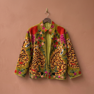 Veste en velours brodée à la main, motif tigre, manches longues, col rabattu, manteau de printemps pour femme, vestes Suzani en gros à vendre - Product Image 1