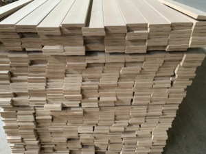 Ván Chân Tường MDF S4S E2E Sơn Lót Màu Trắng - Product Image 2