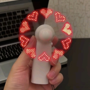 พัดลมมือถือขนาดเล็กปรับแต่งได้ พร้อมไฟ LED แบตเตอรี่เปลี่ยนได้ โลโก้ส่วนตัว - Product Image 6