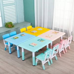 Table et chaise d'étude pour enfants en plastique durable et réglables en hauteur, pour la crèche, l'école maternelle, l'hôpital, l'école, la salle de sport et le parc - Product Image 1