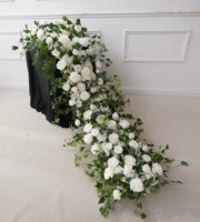 Composition florale artificielle moderne en cascade, chemin de table pour mariage, centre de table long en soie, arrangement floral de 200 cm pour banquets et événements