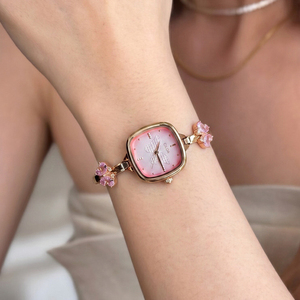 Montre-bracelet CILOA en quartz rose avec cadran carré, bracelet à maillons floraux, montre de soirée pour femme - Product Image 1