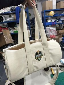 LOQ MOQ <b>Canvas</b> <b>Tote</b> Bag Cross Body Messenger Bag Unisex Shopping Beach Travel Bag with Zipper Customized Logo - Product Image 3