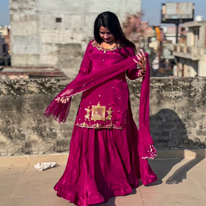 Ensemble Salwar Kameez en satin brodé traditionnel, robe ethnique pour femmes, tenue de fête de remise de diplôme, mariage, festival - Product Image 1