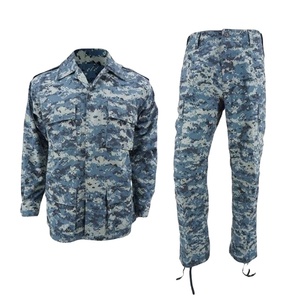Chaqueta táctica 12 colores opcionales camuflaje al aire libre a prueba de viento traje pantalón de entrenamiento táctico y chaqueta uniforme táctico en Stock - Product Image 1