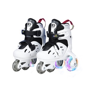 Patins à roulettes triangulaires à quatre roues pour enfants, réglables, avec protections en plastique, pour 5-7 ans, vente en gros - Product Image 1