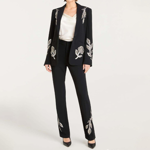 ZYHT 73307 Conjunto de traje bordado negro para <span class=keywords><strong>mujer</strong></span> Blazer formal a medida con patrones florales para eventos nocturnos - Product Image 1