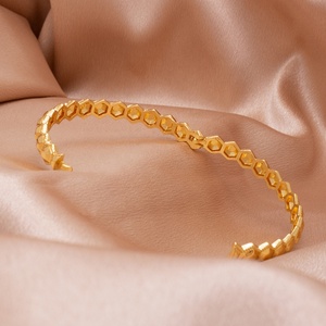 Pulseras de Boda Chapadas en Oro de 18k a <span class=keywords><strong>Precio</strong></span> Económico al por Mayor para Mujer, Novia, Pulseras Abiertas, Joyería de Boda Bengalí de India y Camboya - Product Image 5