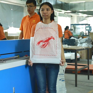 En los adultos desechables impresos personalizados Baberos adultos divertido delantal para restaurante - Product Image 2