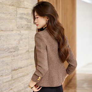 Women's Wool Blazer Khaki Solid Color No-Wrinkle Treatment Professional Commuter Suit Jacket - Product Image 3