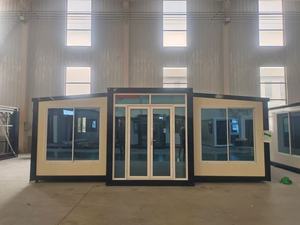 Casa Container Prefabbricata Modulare Espandibile e Pieghevole da 10, 20, 30, 40 Piedi con 3 Camere da Letto e Bagno - Product Image 6