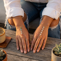 Bracelet de doigt N&S en acier inoxydable plaqué or 18 carats avec trèfle à quatre feuilles et zircone cubique, résistant à l'eau et inaltérable, cadeau pour femme