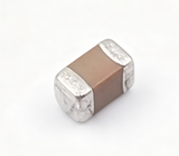 En stock HGC0603R5106M350NTHJ Condensateur électronique compact haute capacité