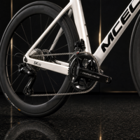 Vollcarbon-Rennrad 12-Gang Elektronische Schaltung Scheibenbremse Rennfahrrad 7,2kg Carbon-Laufradsatz Aero-Rennrad