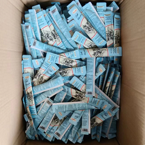 Snack e Cibo per Gatti Best-Seller di Fabbrica Cinese, Strisce con Sapore di Merluzzo e Vari Gusti, Confezione da 5x15g - Product Image 4