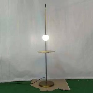 Lámpara de pie LED moderna europea, Control táctil de latón antiguo, <span class=keywords><strong>madera</strong></span> blanca para interior, hogar inteligente, sala de estar, cafetería, decoración DIY - Product Image 3
