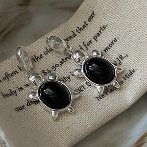 จี้เต่าเงิน S925 ดีไซน์กระดูกอ๊อราเคิล สไตล์จีน เครื่องประดับทางจิตวิญญาณสำหรับทุกเพศ - Product Image 4