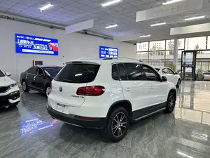 Usato VW <span class=keywords><strong>Tiguan</strong></span> <span class=keywords><strong>2015</strong></span> 1.8TSI automatico 2WD edizione di lusso - Product Image 3