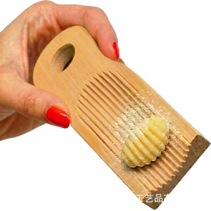 Planche à pâtes italienne en bois massif, outil de découpe de pâte pour la fabrication de pâtes maison, cuisine DIY - Product Image 1