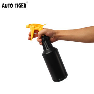 Botella Pulverizadora de Plástico Resistente <span class=keywords><strong>a</strong></span> Químicos AUTO TIGER Negra de 1000 <span class=keywords><strong>ml</strong></span> (34 oz) - Product Image 6
