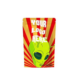 Bolsa personalizable con diseño alienígena, a prueba de olores, con cierre hermético de calidad alimentaria, para 3.5g de comestibles/dulces. - Product Image 1