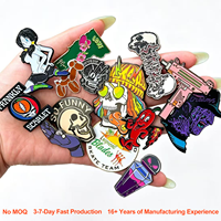 Badges métalliques personnalisés OEM en gros avec logo, épingles en émail dur ou souple, épingles de revers et de chapeau personnalisées pour les fabricants de clubs de chapeaux