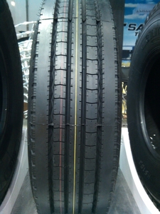 ยางรถบรรทุกและรถบัสแบบเรเดียลขนาดใหม่ 315/80R22.5 สำหรับรถบรรทุก Dongfeng ยี่ห้อ KAPSEN/TAITONG/TERRAKING - Product Image 3