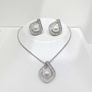 Juego de joyería de plata de ley 925 con circonita fina, elegante, de diseño nuevo, al por mayor, para mujer, con piedra natural en forma de gota de agua. - Product Image 4